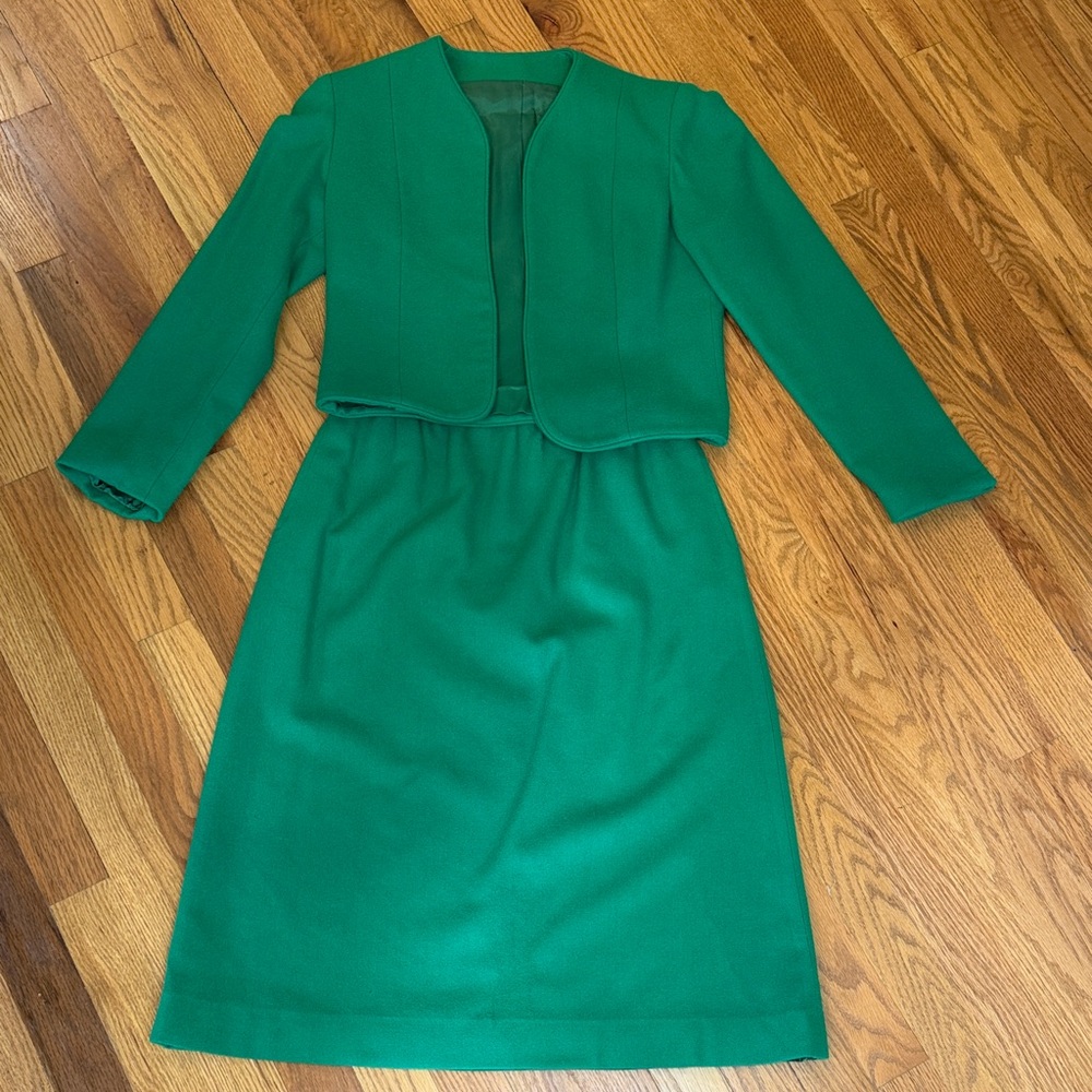 Vintage Casual Corner Green Open Front Blazer/Skirt Suit - 1980s, Coord Set